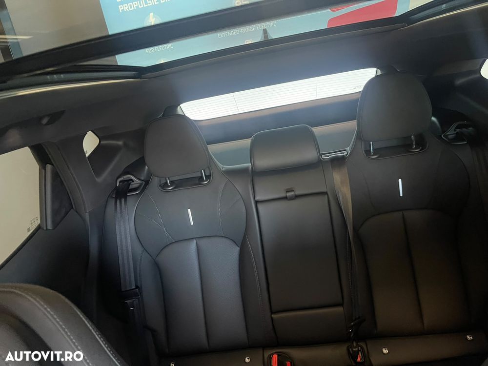Omoda 7 1.5 TGDI 1DHT PHEV Exclusive - 28