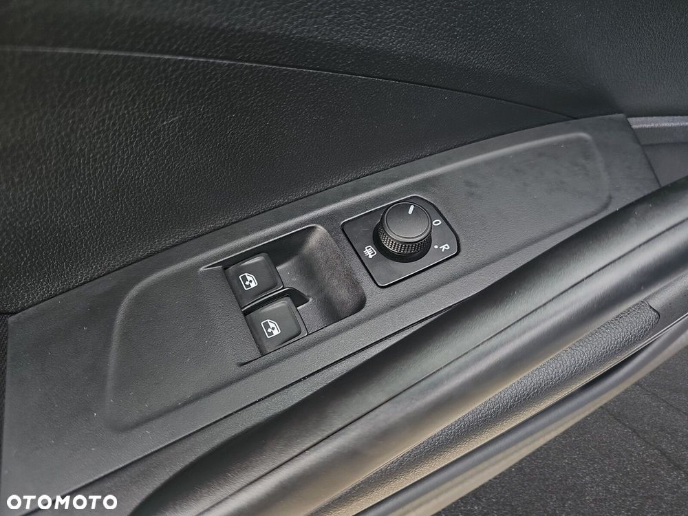 Skoda Fabia 1.0 TSI Selection - 15