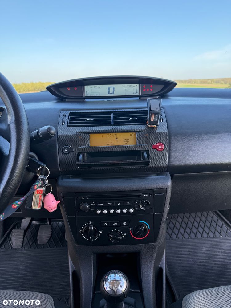 Citroën C4 1.6 16V X - 15