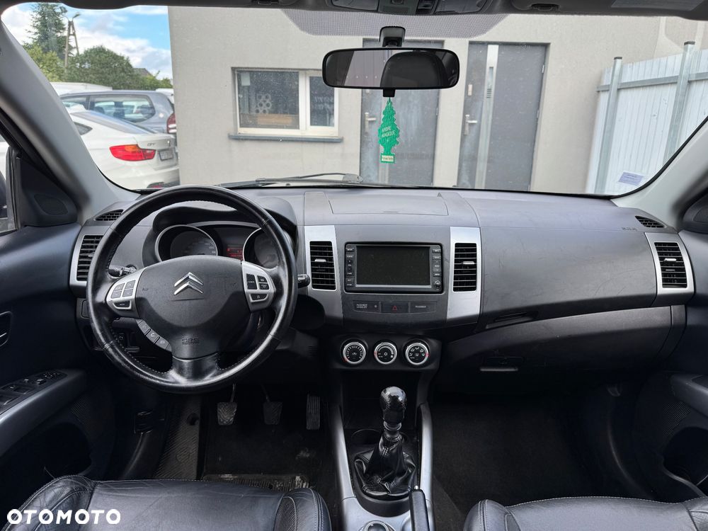 Citroën C-Crosser - 11
