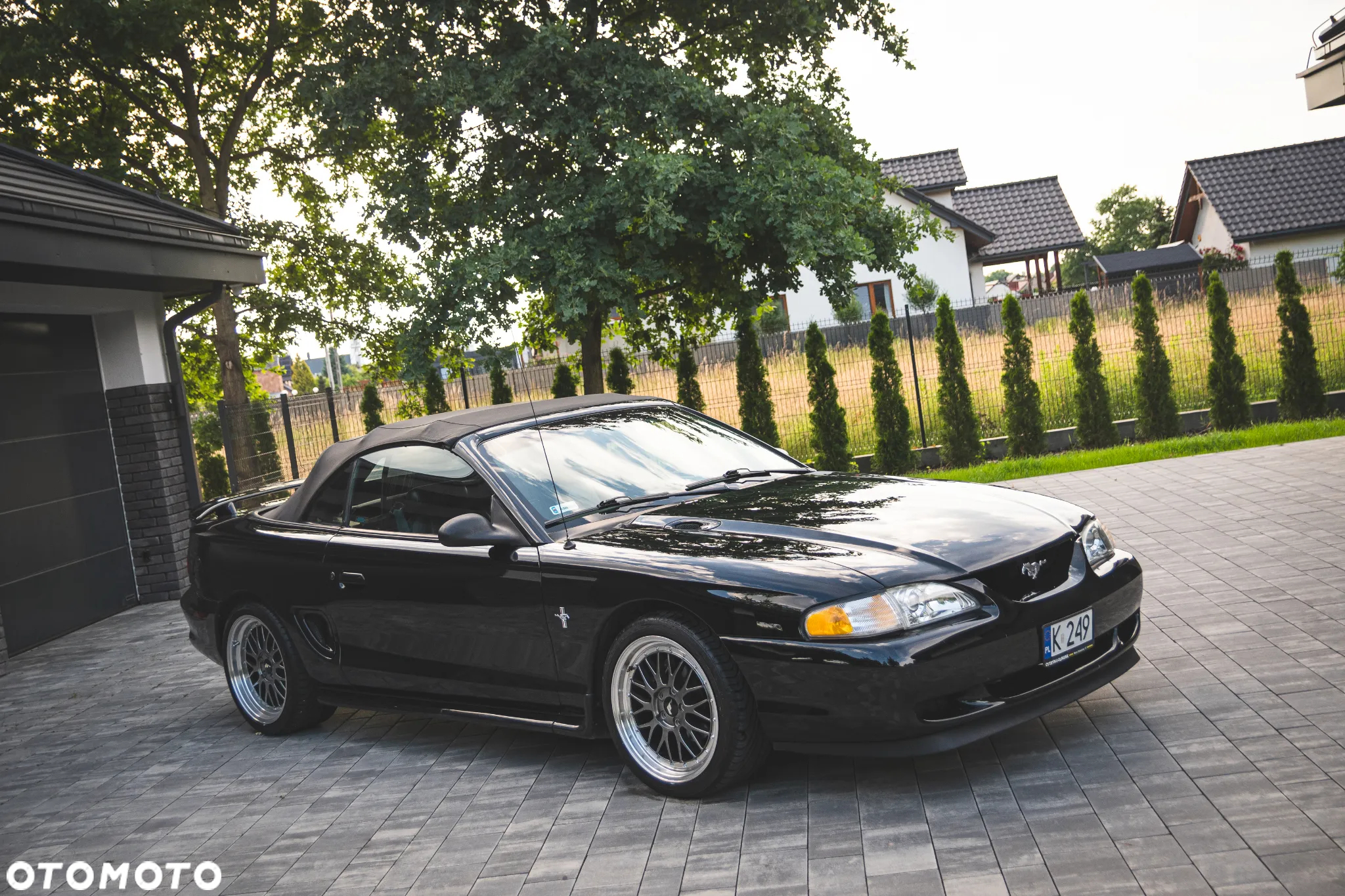 Ford Mustang - 12
