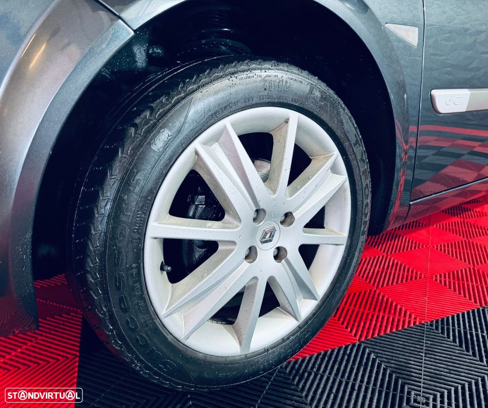 Renault Mégane Break 1.5 dCi Dynamique - 18