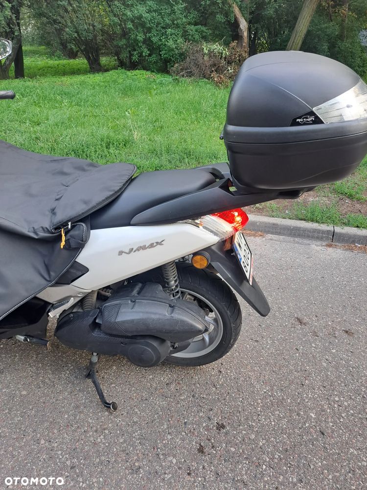 Yamaha NMAX - 15