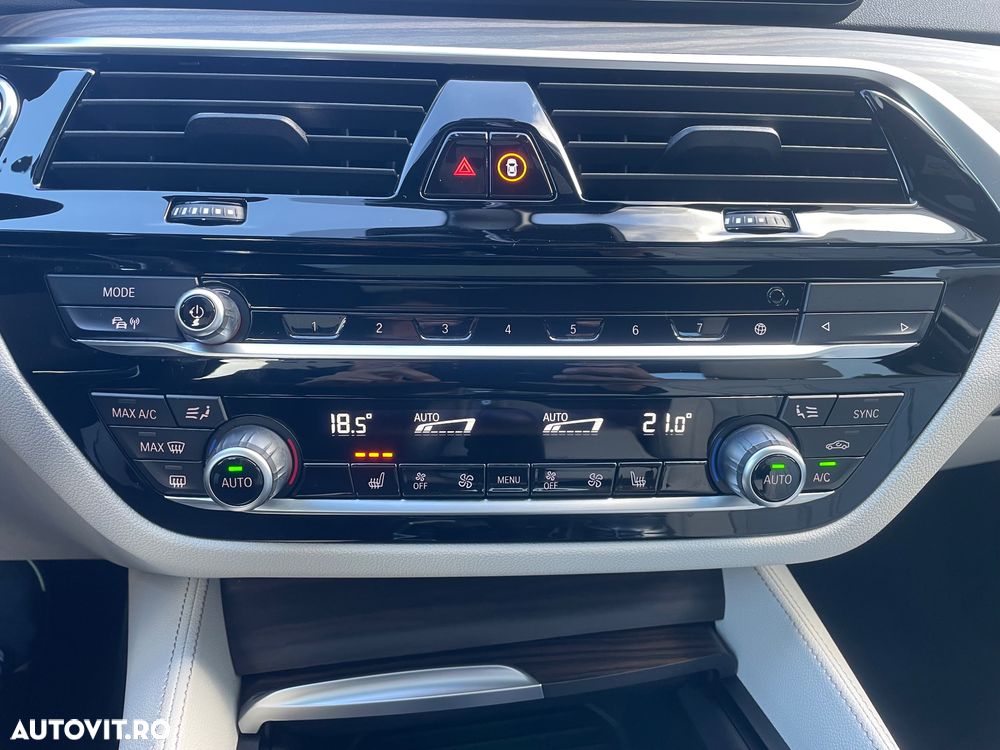 BMW Seria 5 530d xDrive AT MHEV - 19