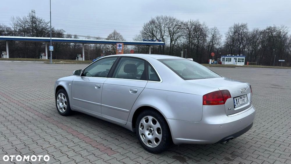 Audi A4 Limousine 2.0 TDI - 3