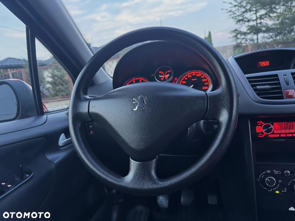 Peugeot 207 1.4 Trendy - 7