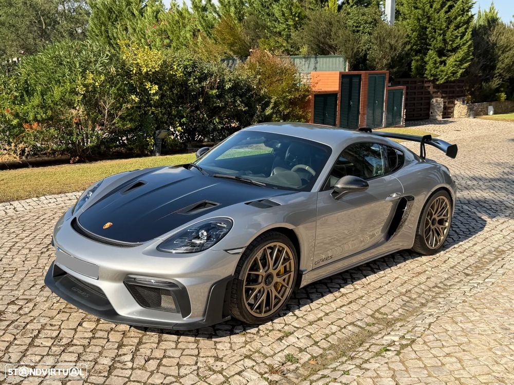 Porsche 718 Cayman GT4 RS - 1