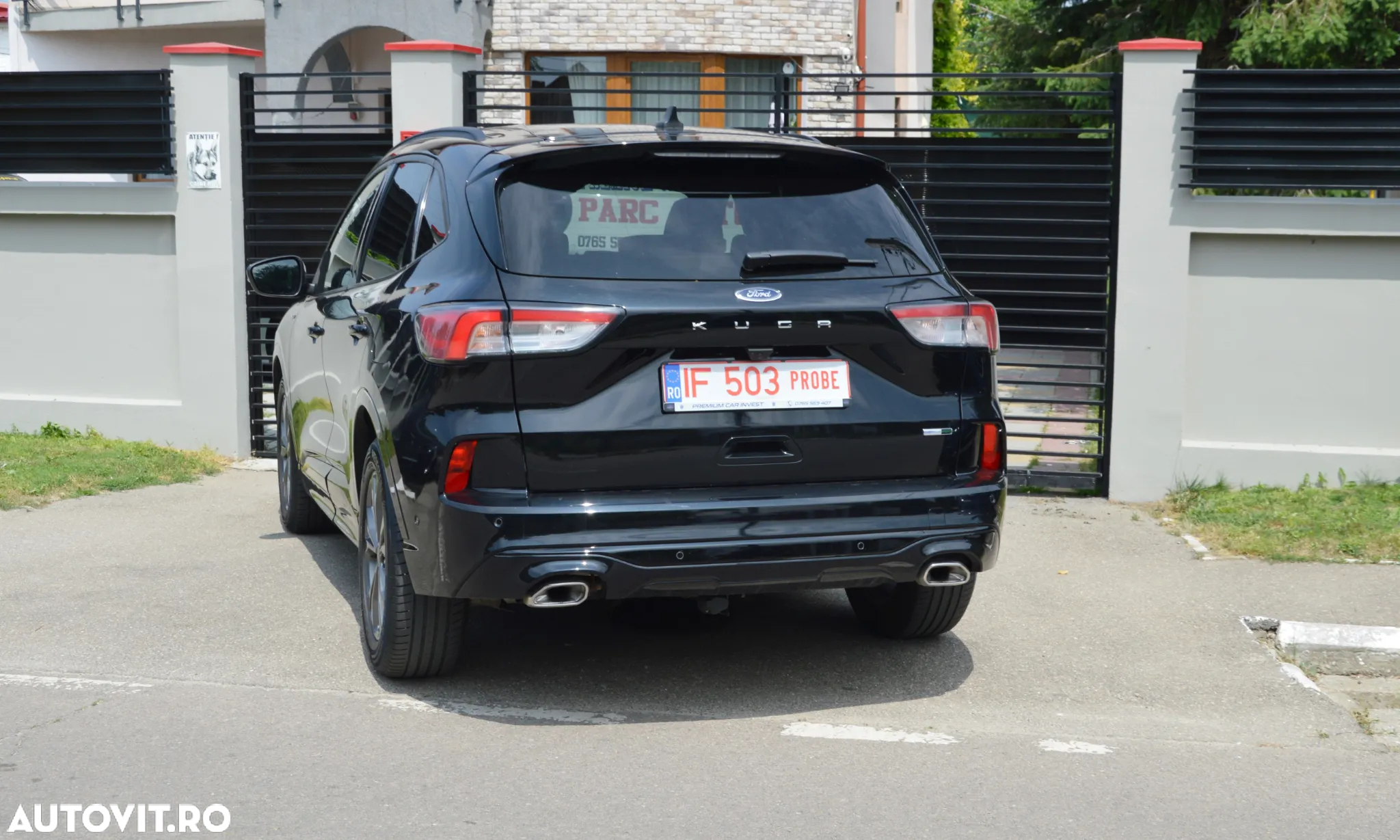 Ford Kuga 2.0 TDCi 2WD ST-Line - 39