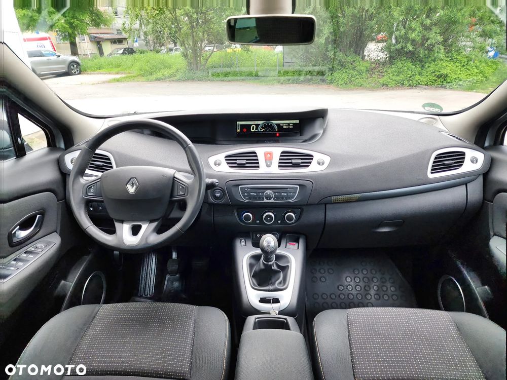 Renault Grand Scenic 1.6 16V 110 Dynamique - 20