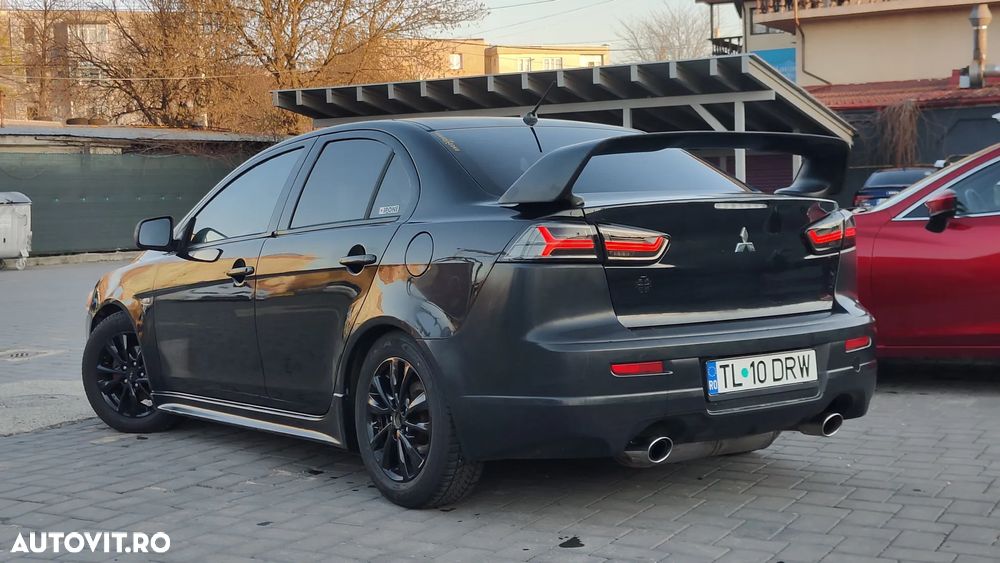 Mitsubishi Lancer 2.0 DI-D Inform - 2