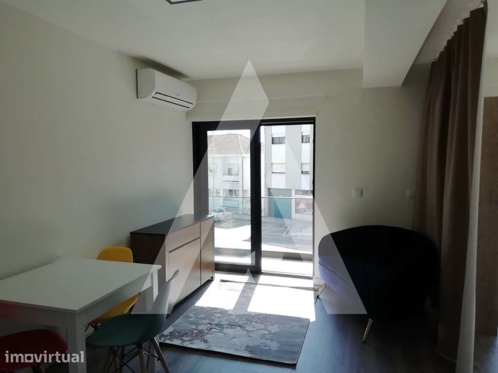 Apartamento T0 moderno, mobilado, no centro de Aveiro perto da Univ... - Grande imagem: 3/17