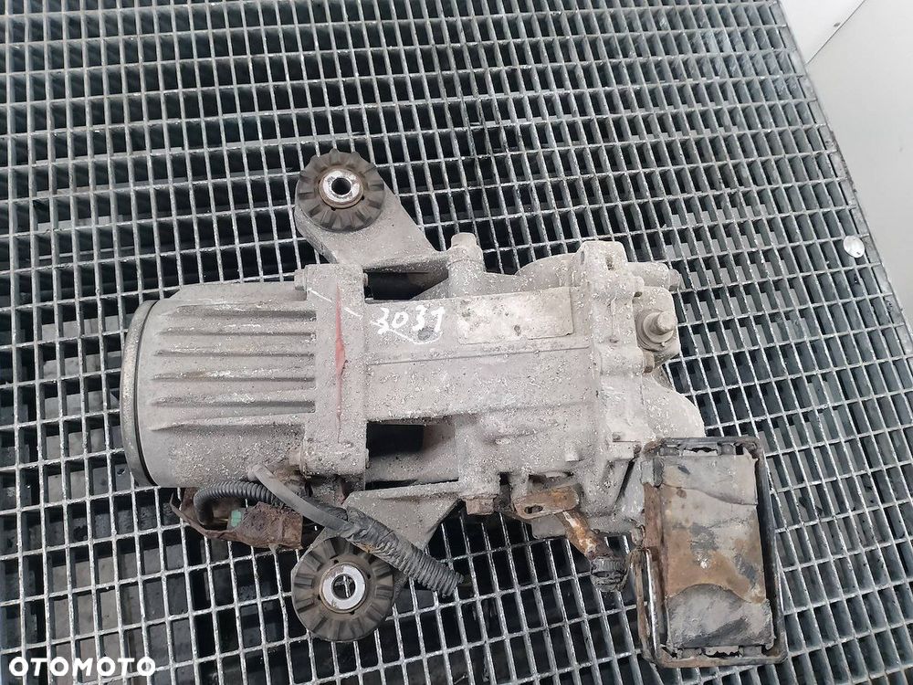 DYFERENCJAŁ TYŁ JEEP PATRIOT P3501A115 2.4 16V - 1