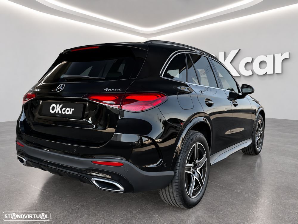 Mercedes-Benz GLC 300 de 4Matic 9G-TRONIC AMG Line Advanced - 9