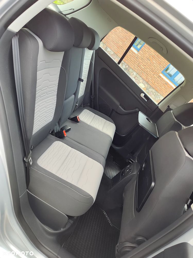 Volkswagen Golf Plus 1.4 TSI CrossGolf - 28