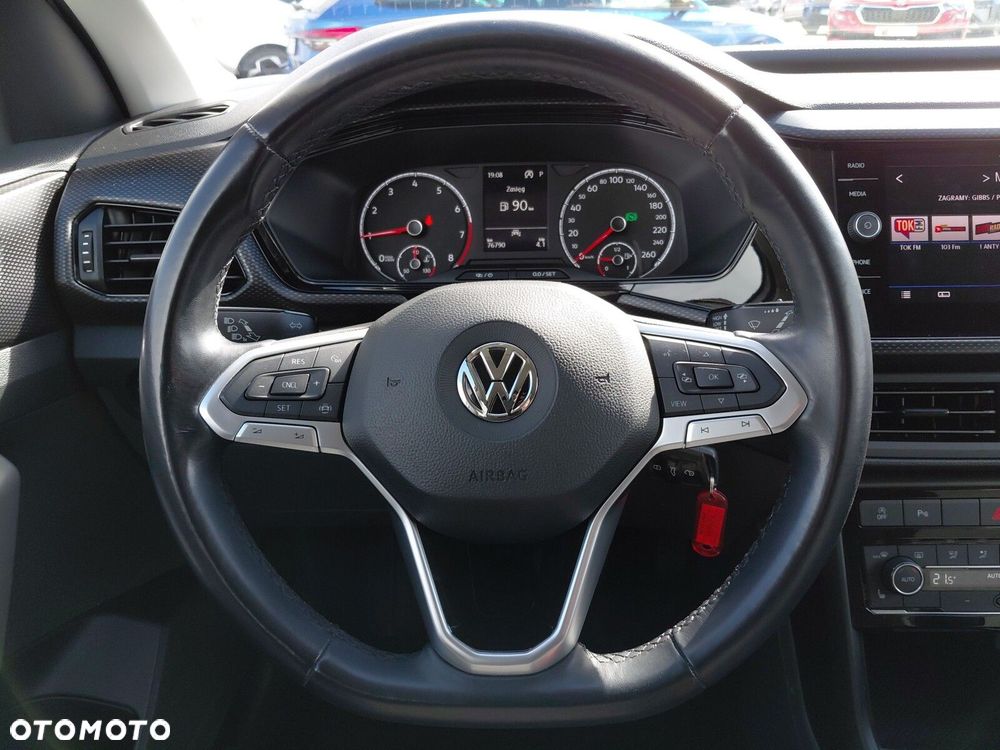 Volkswagen T-Cross - 16