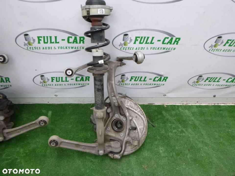 AUDI A4 B9 8W ZAWIESZENIE ZWROTNICA MCPHERSON KOMPLETNIE LEWE PRAWE 8W0407559 8W0407560 - 11