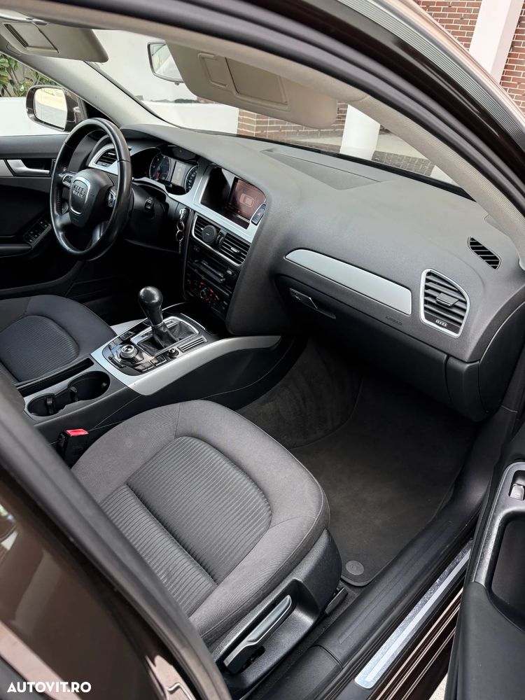 Audi A4 2.0 TDI DPF multitronic Attraction - 18