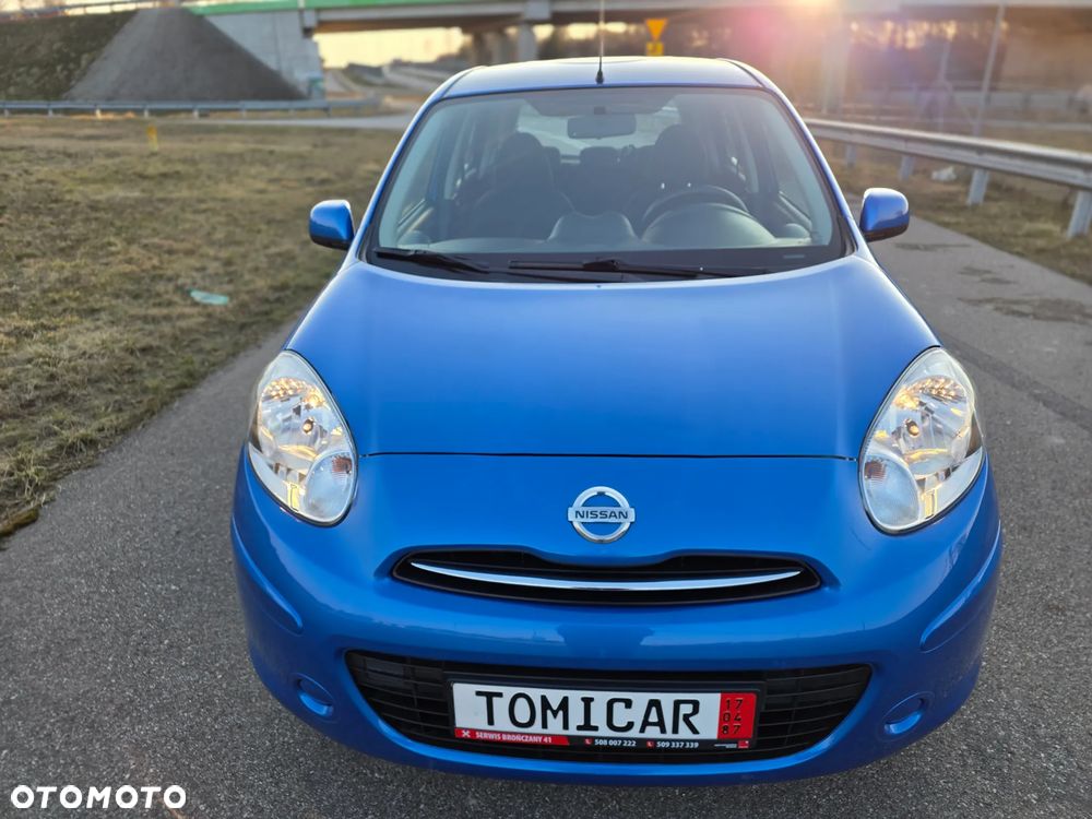 Nissan Micra 1.2 Bild der Frau - 14