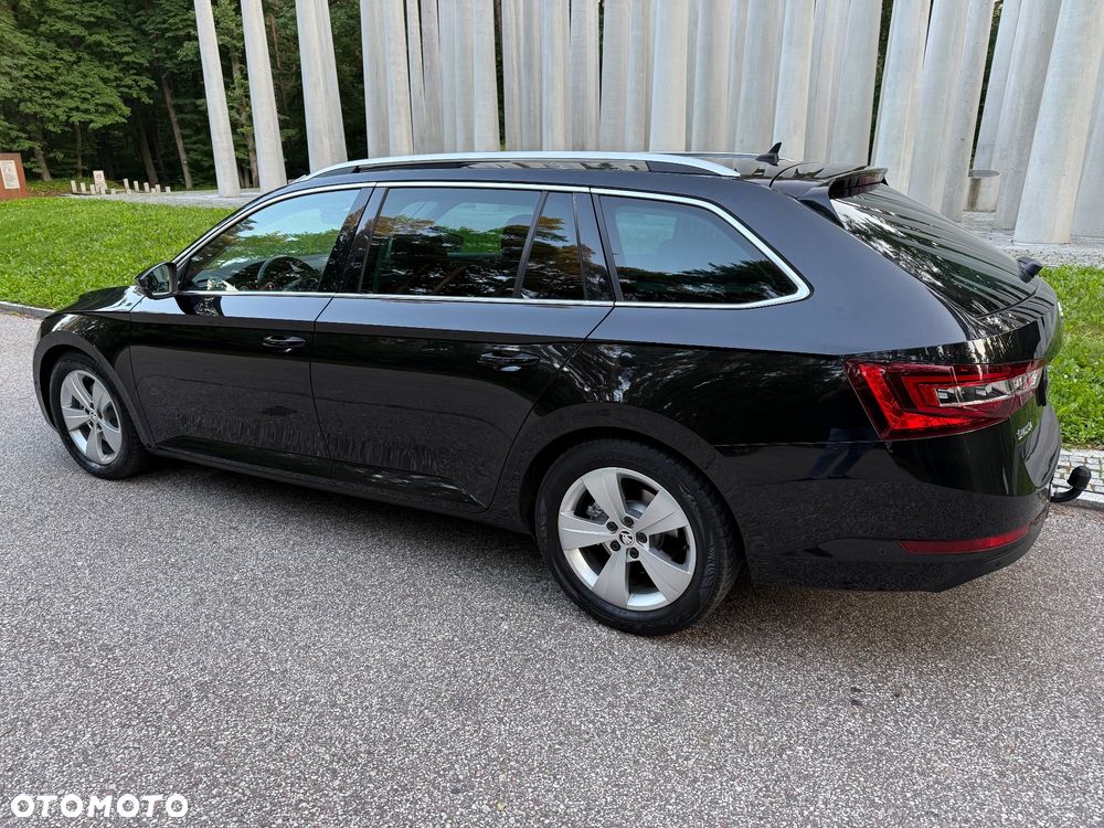 Skoda Superb 2.0 TDI DSG L&K - 7
