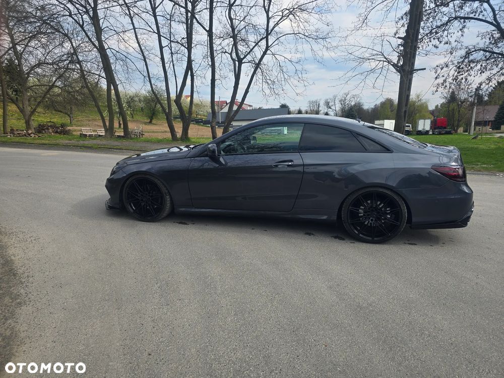 Mercedes-Benz Klasa E - 11