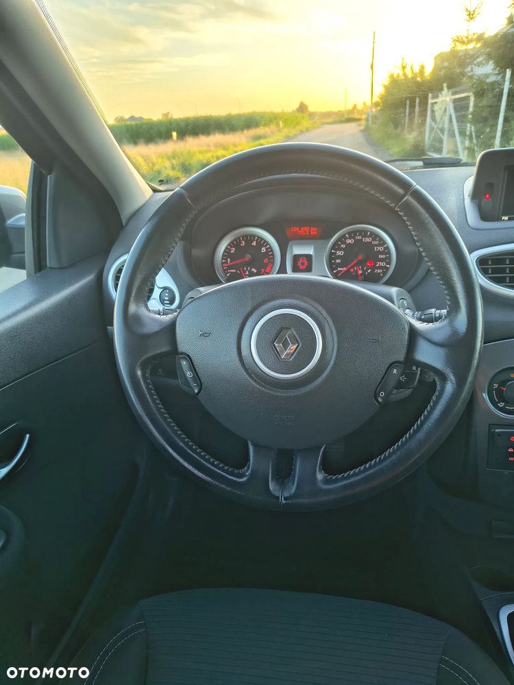 Renault Clio 1.2 16V TCE Dynamique - 15