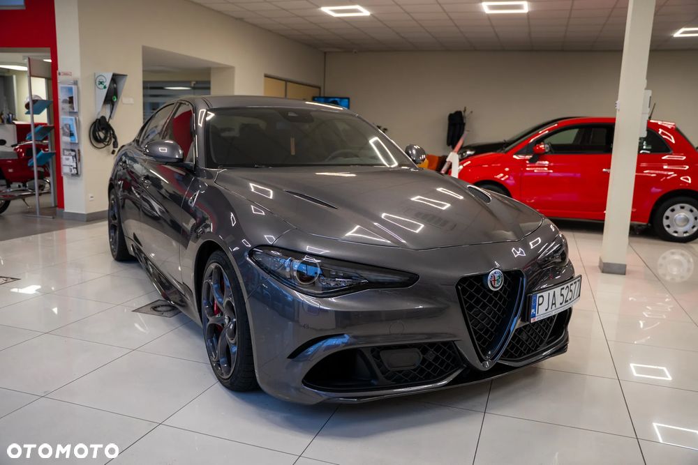 Alfa Romeo Giulia 2.9 Bi Turbo V6 Quadrifoglio - 6