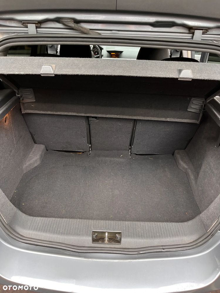 Opel Astra 2.0 T Sport - 10