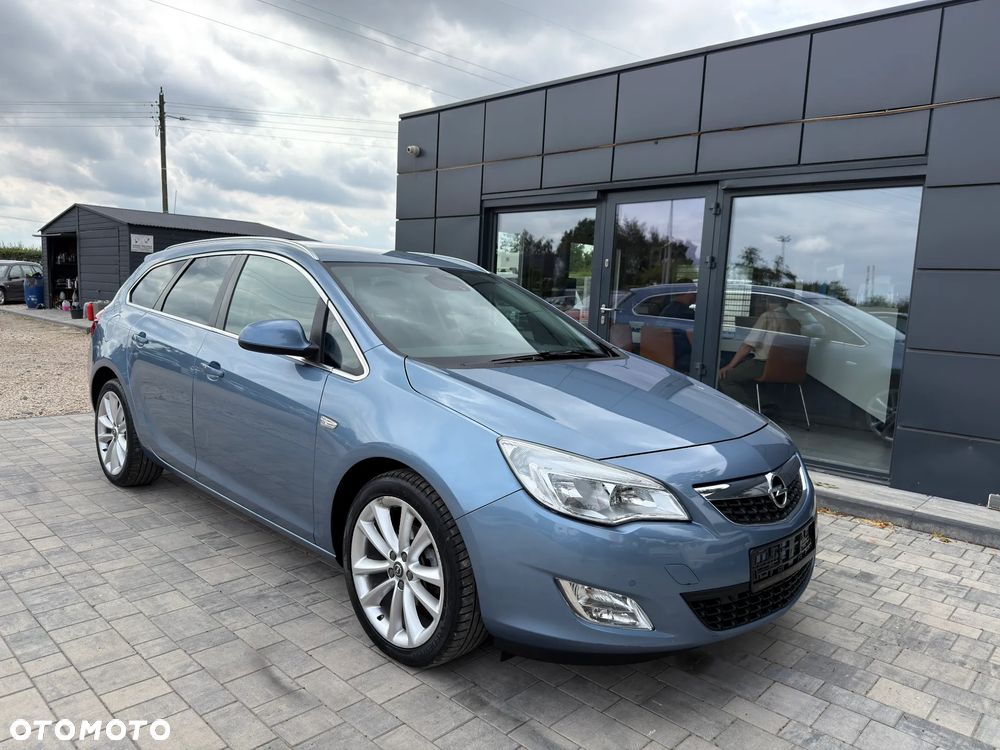 Opel Astra 1.4 T Cosmo - 15