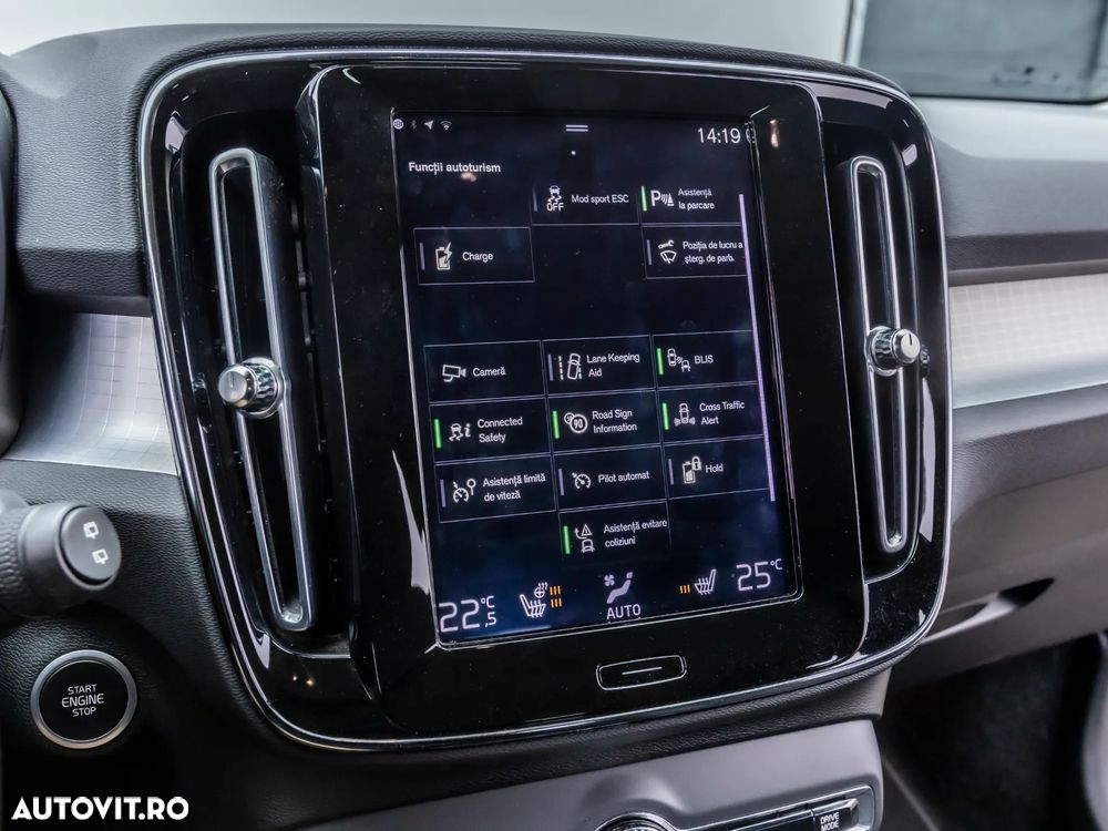 Volvo XC 40 Recharge T5 Twin Engine AT7 Inscription - 29