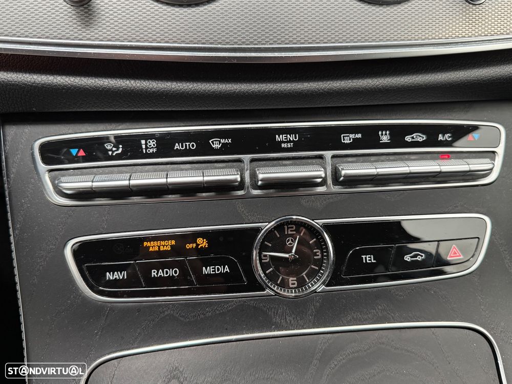 Mercedes-Benz E 300 de AMG Line - 10