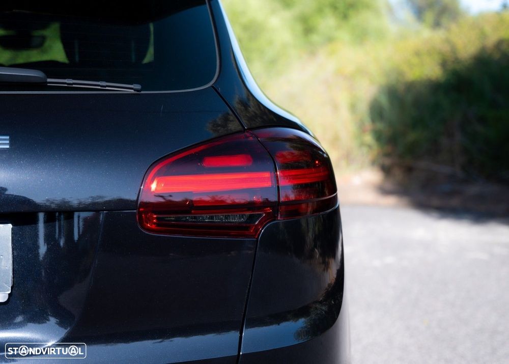 Porsche Cayenne 3.0 V6 - 41
