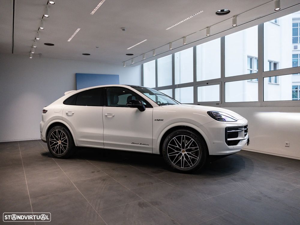 Porsche Cayenne Coupé E-Hybrid Black Edition - 6