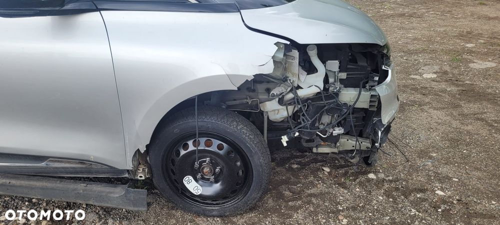 Renault Scenic ENERGY TCe 130 INTENS - 10