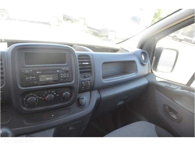 Opel Vivaro - 23