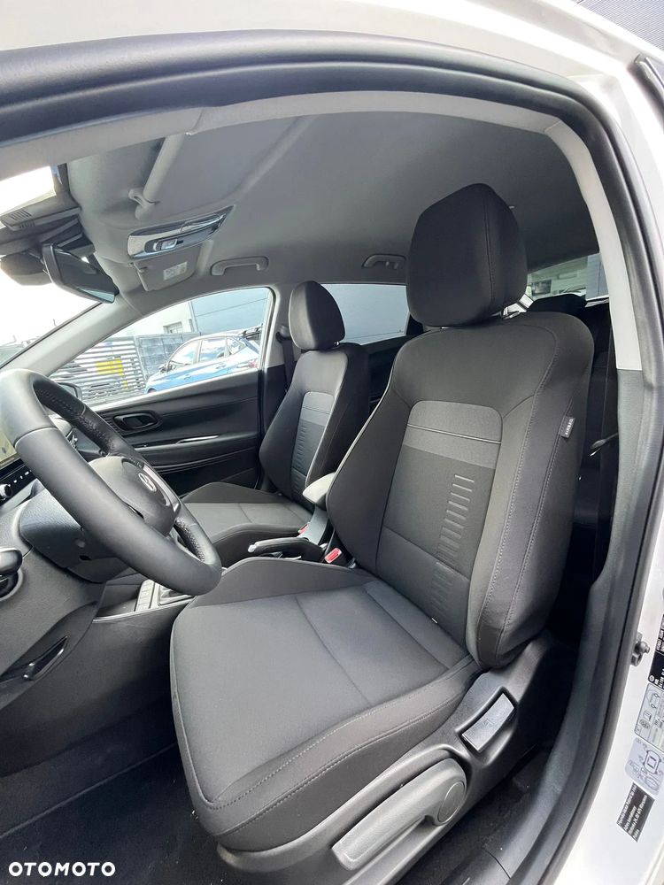 Hyundai Bayon 1.2 MPI Smart - 12