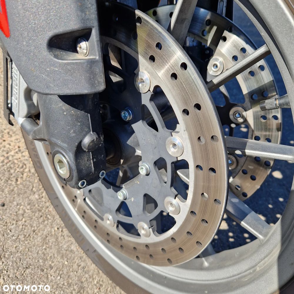 Benelli TRK 502 - 13