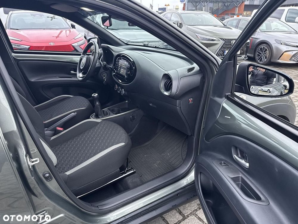Toyota Aygo X - 21