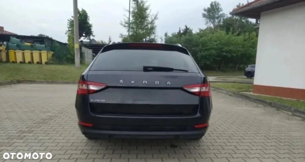 Skoda Superb - 4