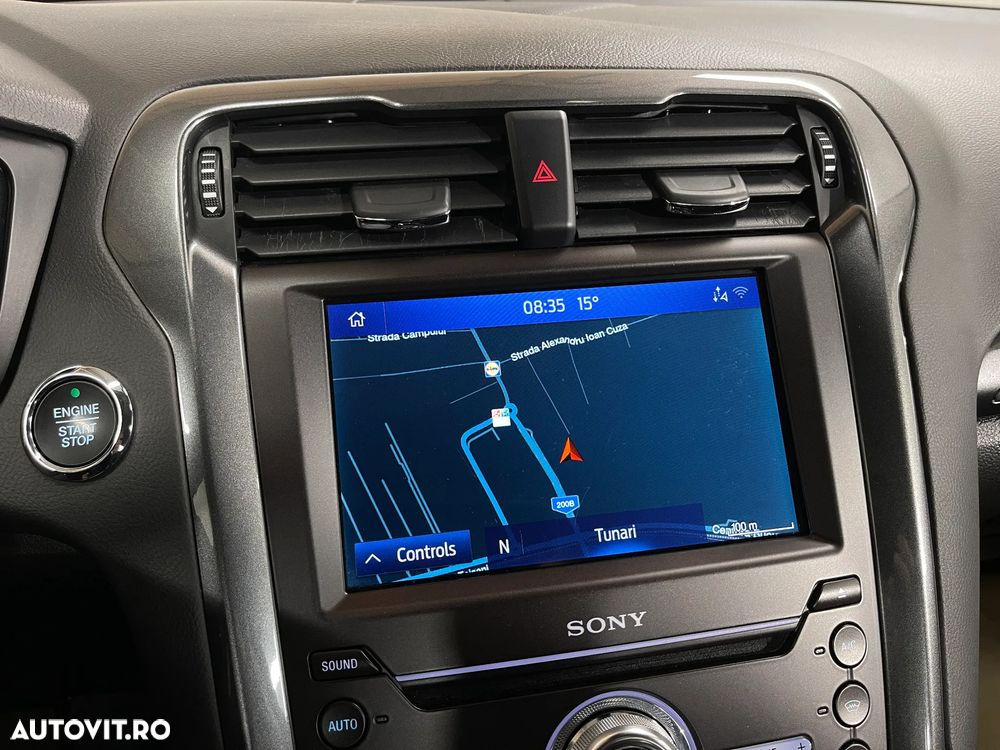 Ford Mondeo 2.0 HEV Titanium - 16