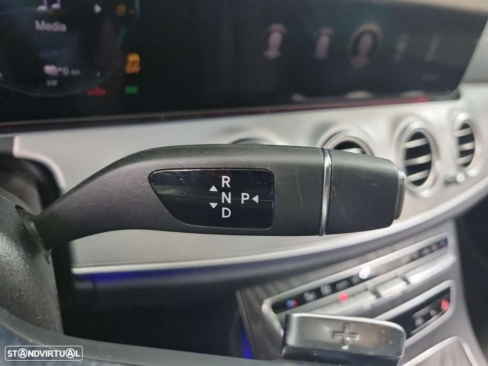 Mercedes-Benz E 300 e Station 9G-TRONIC AMG Line - 10