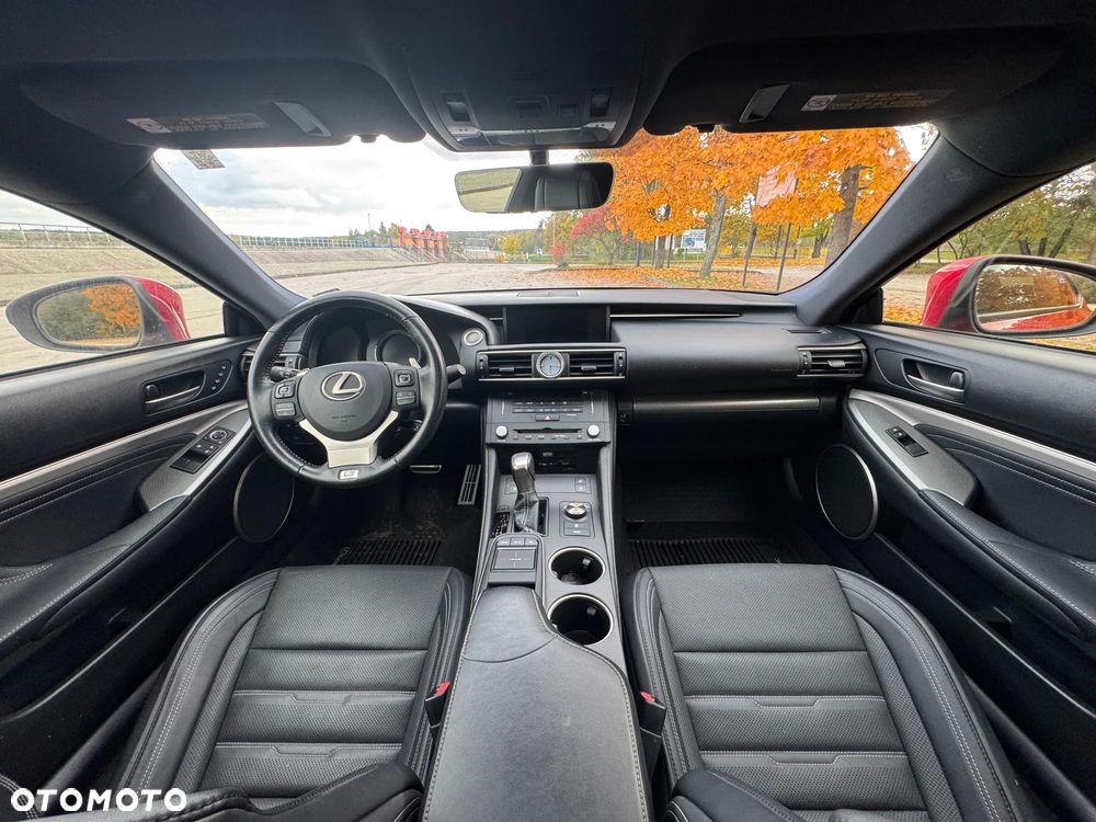 Lexus RC - 35