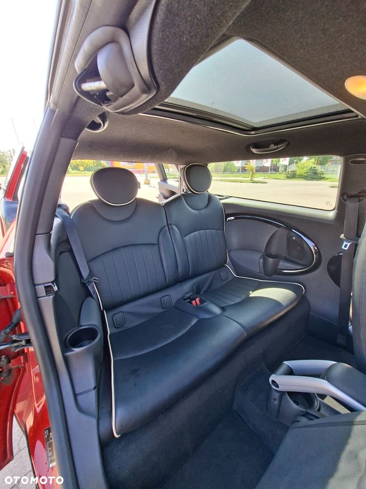 MINI Clubman Cooper JCW - 15