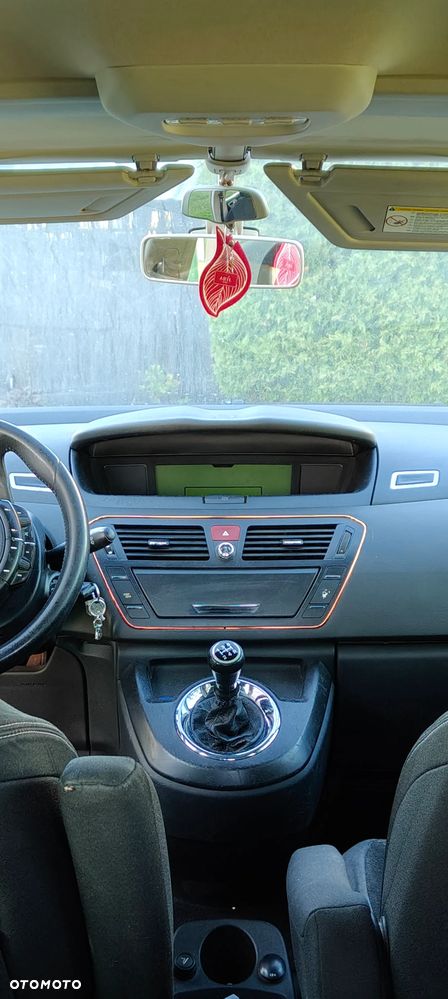 Citroën C4 Picasso 1.8i Impress - 9