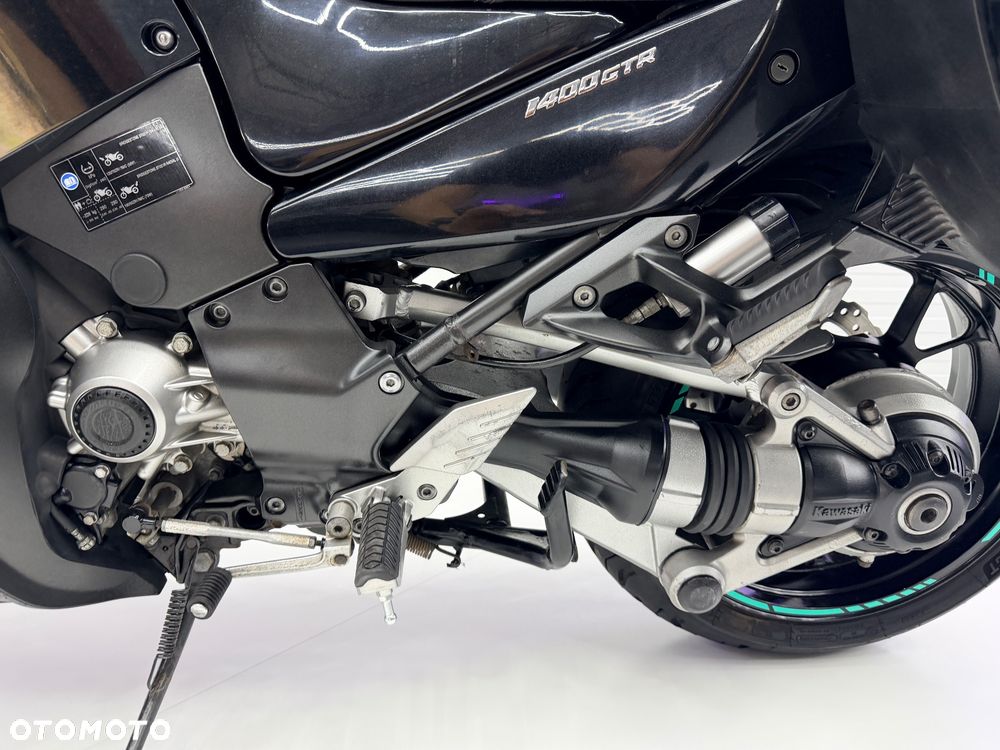 Kawasaki GTR - 29