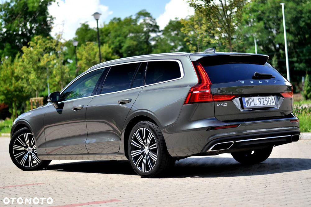 Volvo V60 D3 AWD Geartronic Inscription - 2
