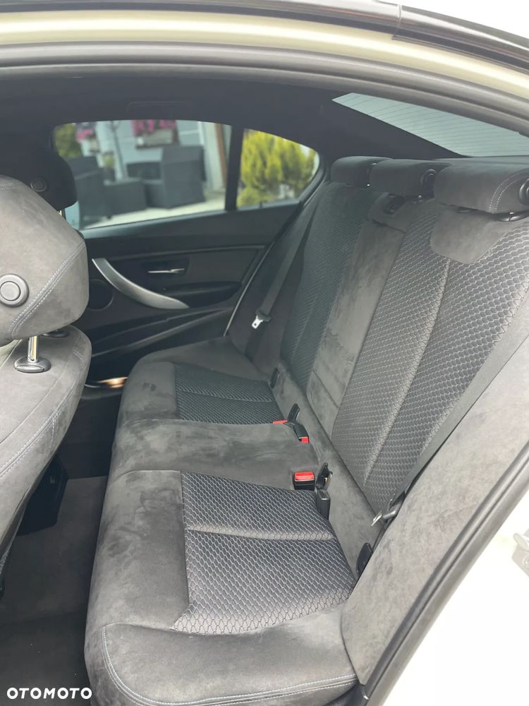 BMW Seria 3 - 14