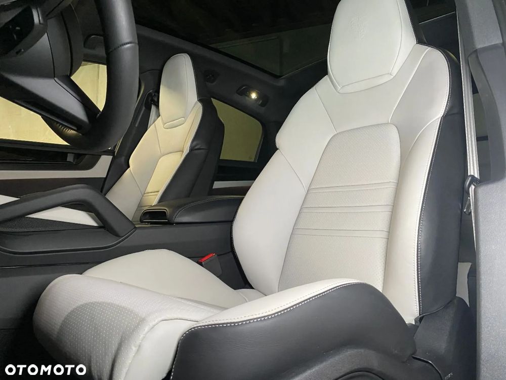 Porsche Cayenne Standard - 6