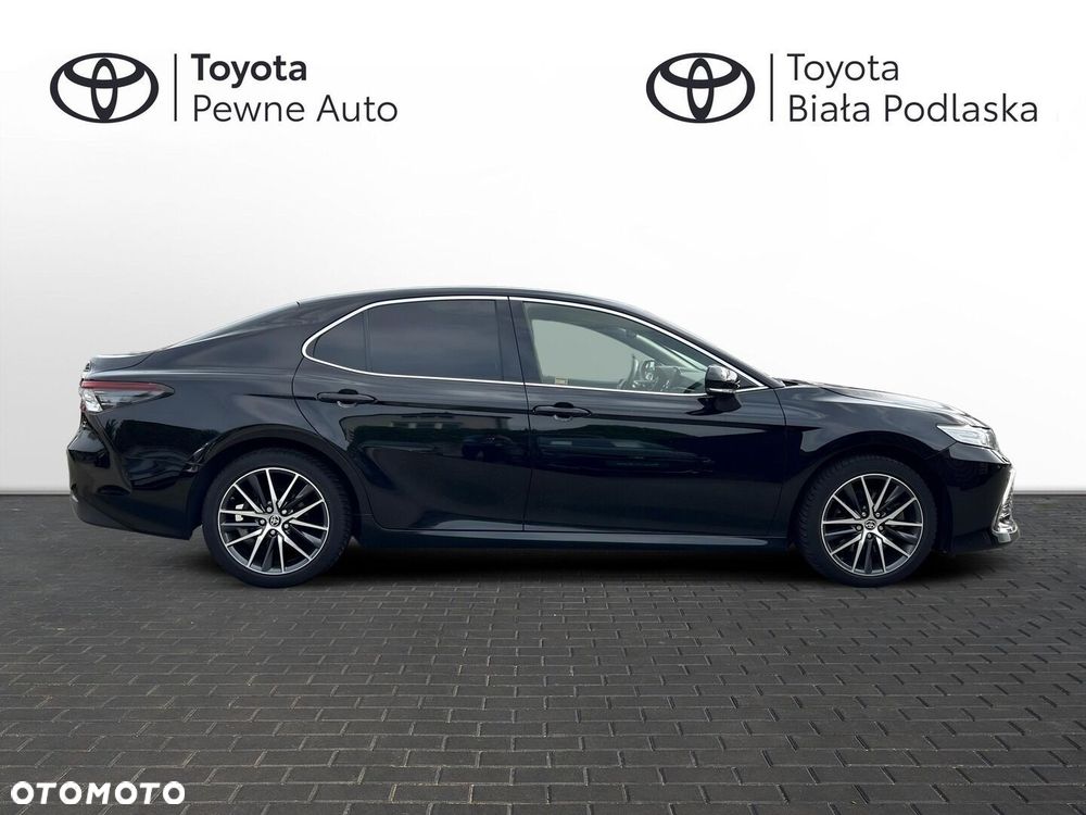 Toyota Camry 2.5 Hybrid Executive CVT - 6