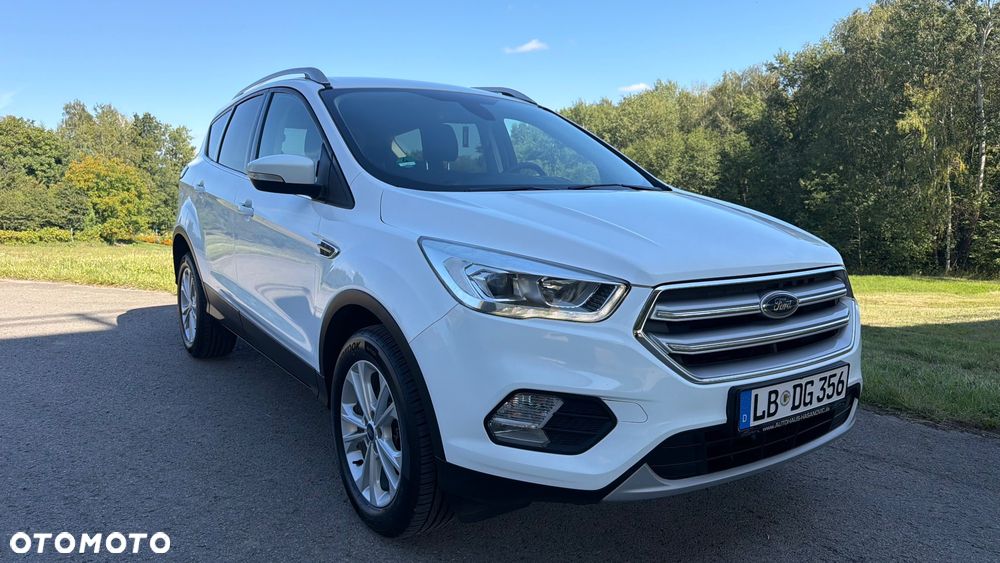 Ford Kuga 2.0 TDCi 2x4 Black & Silver - 3