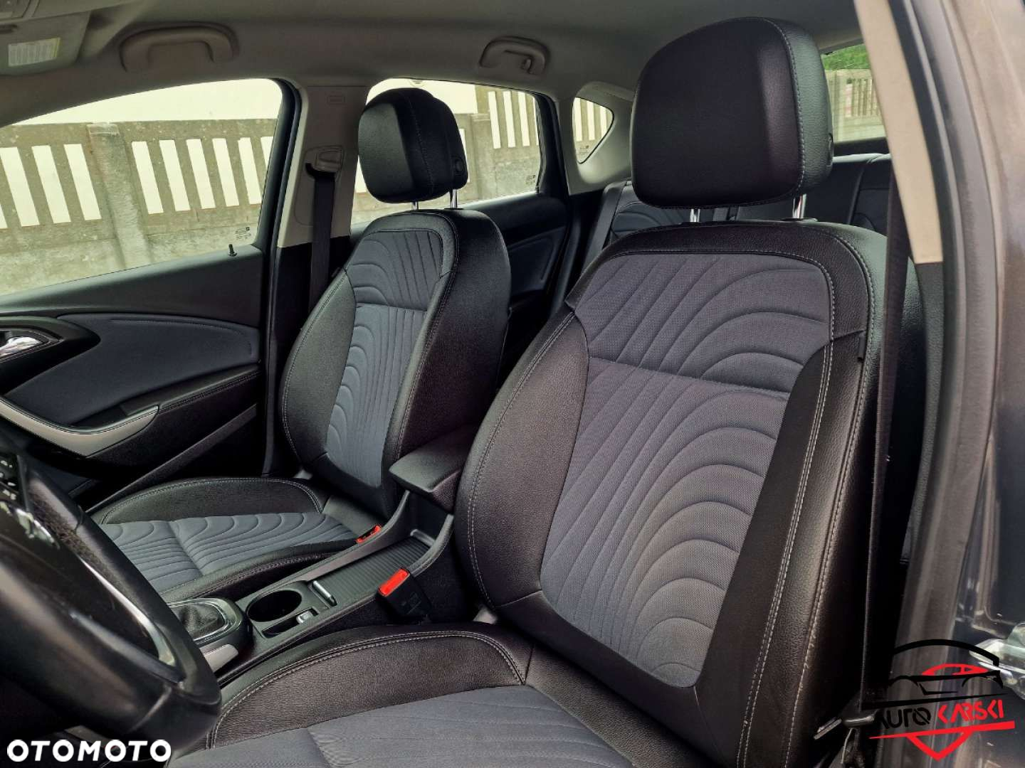 Opel Astra - 32